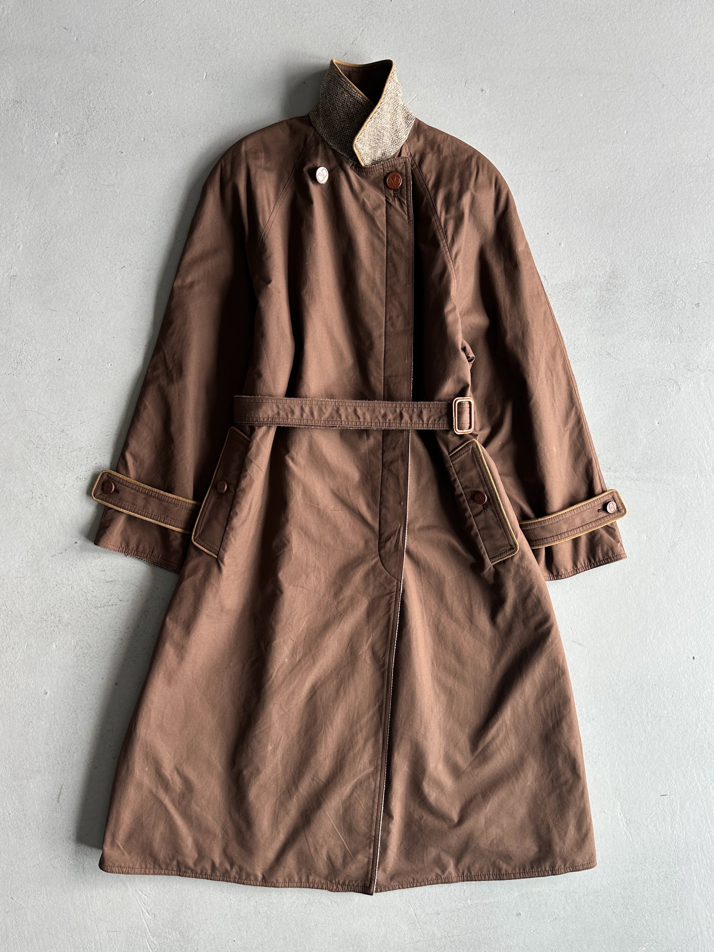 VALENTINO - 1980s BELTED TRENCH COAT WITH CONTRASTING TWEED INTERIOR