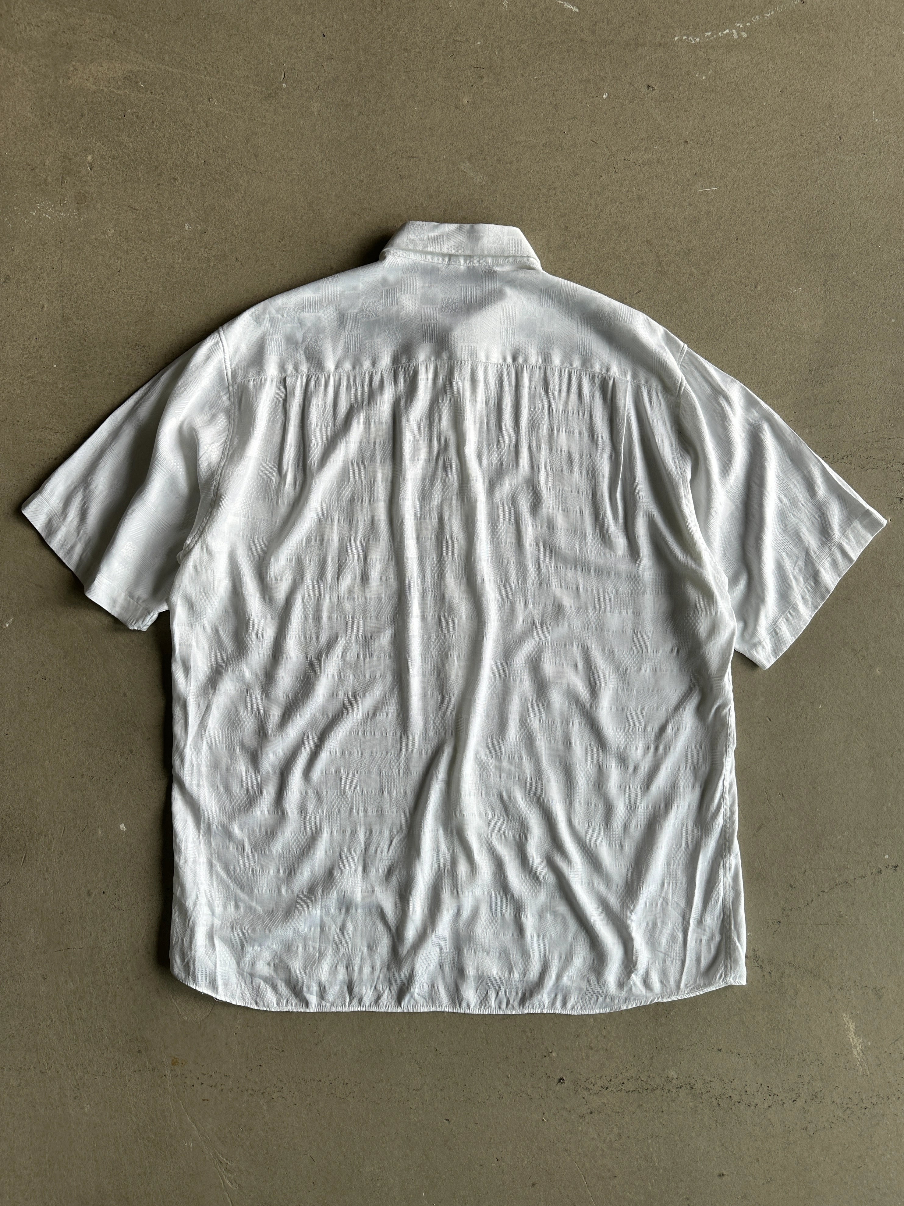 1980s WHITE TEXTURED SHORT SLEEVE SHIRT