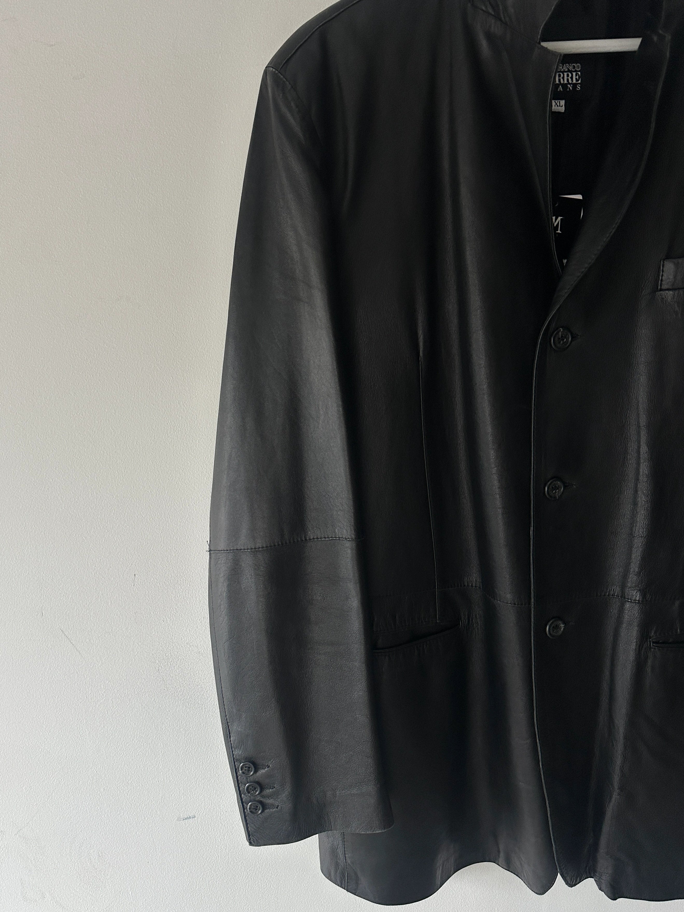 GIANFRANCO FERRÉ - early 2000s SOFT LEATHER BLAZER