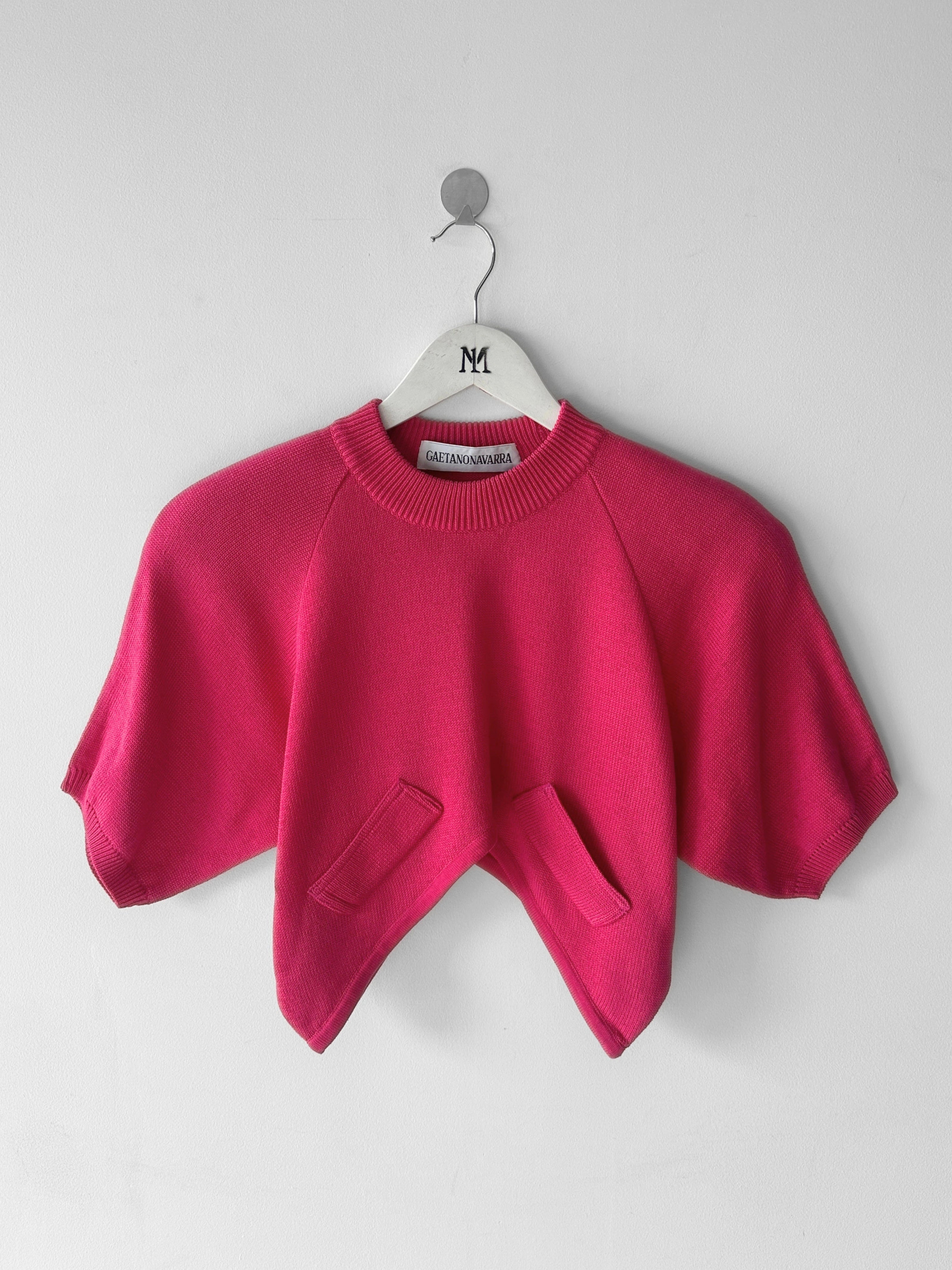 GAETANO NAVARRA - 1990s CROP FIT KNIT TOP WITH V CUT HEM