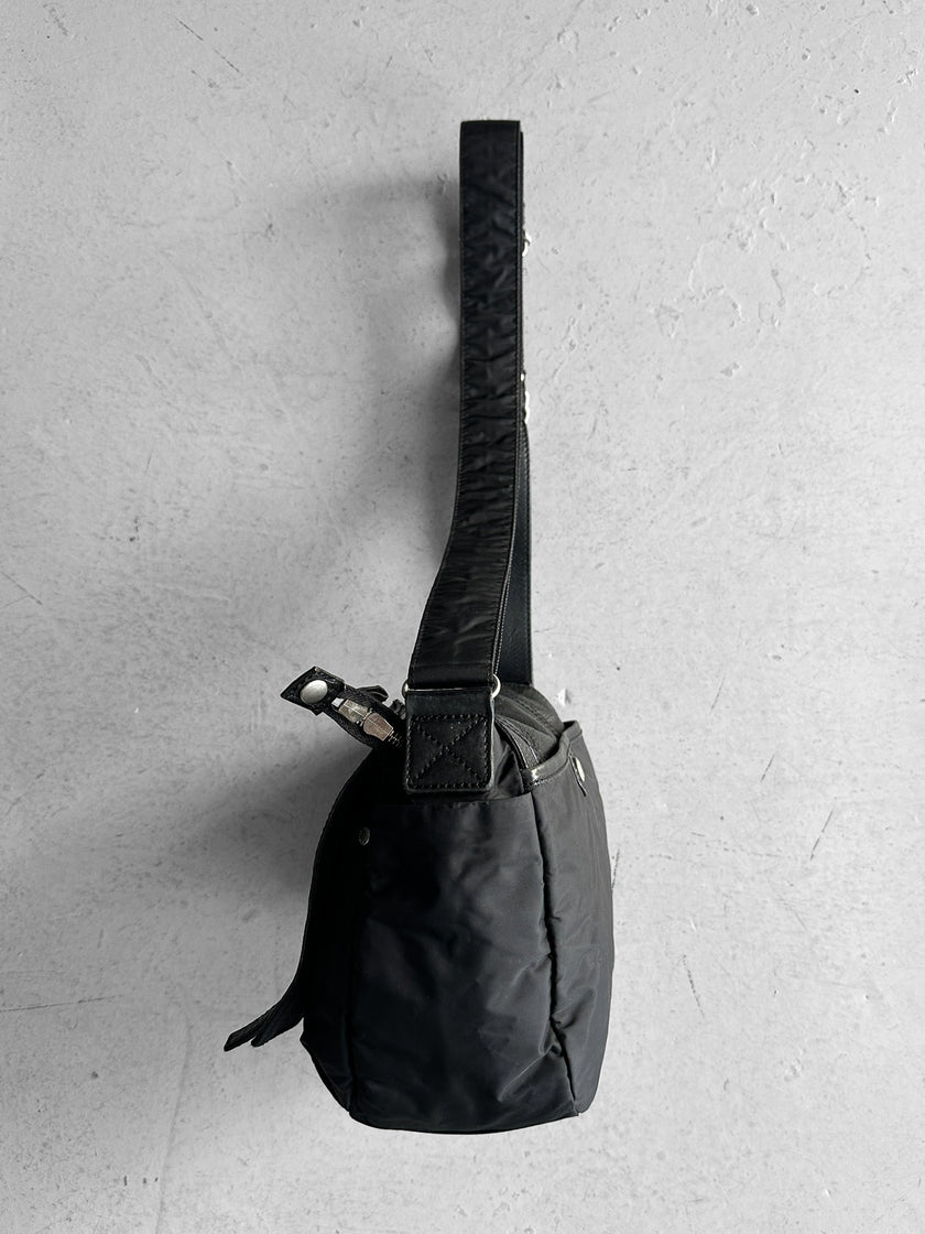 YOHJI YAMAMOTO Y'SACCS - late 1990s-2000s NYLON MESSENGER BAG WITH LEATHER FRONT PANEL