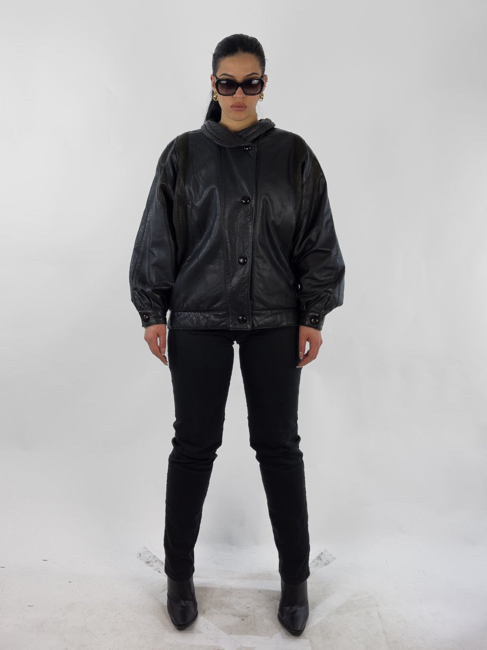 1980s LEATHER BOMBER JACKET