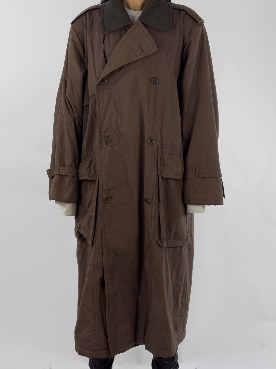 DOUBLE-BREASTED TRENCH COAT